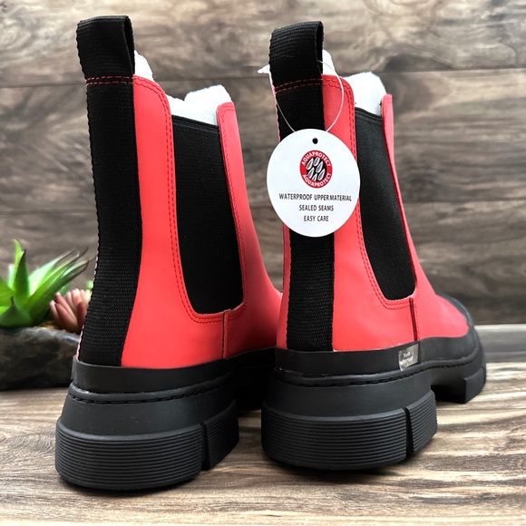 NIB Blondo Helga Waterproof Winter Chelsea Boots Red 8.5M - Picture 7 of 13